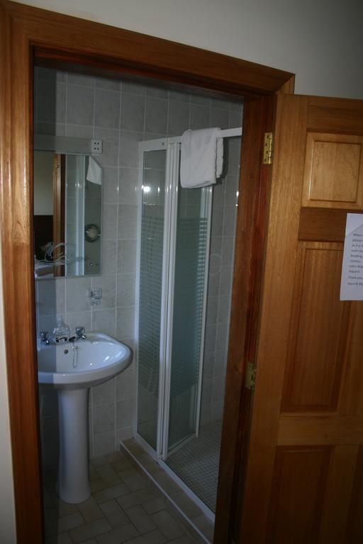 Portarra Lodge Guesthouse Moycullen Extérieur photo